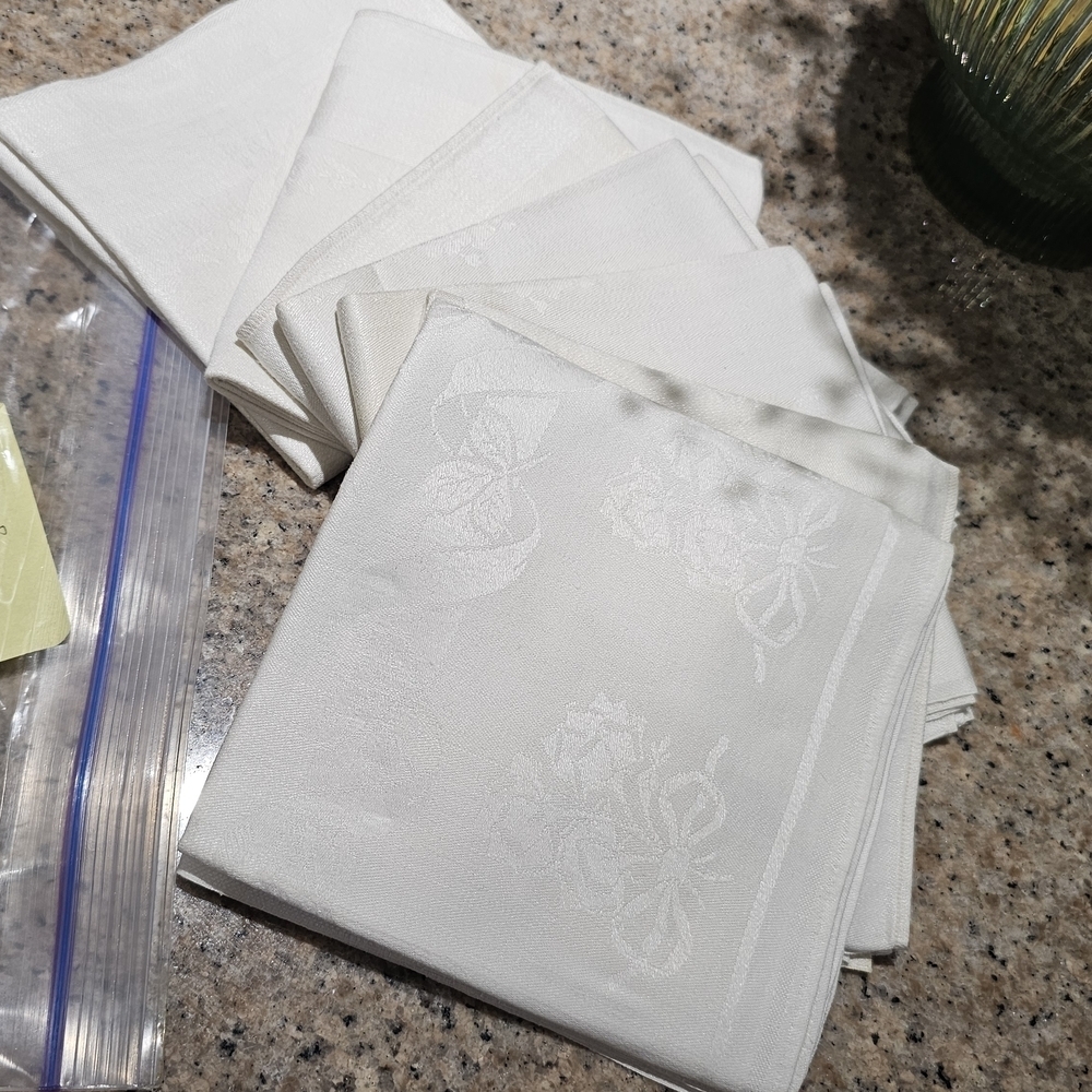 Elegant White Cloth Napkins